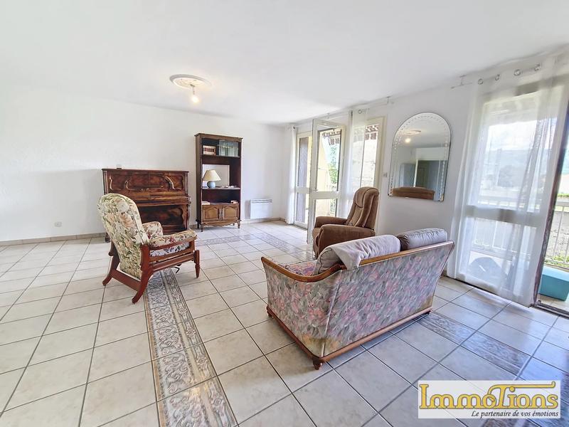 Appartement - 96 m² - 4 pièces