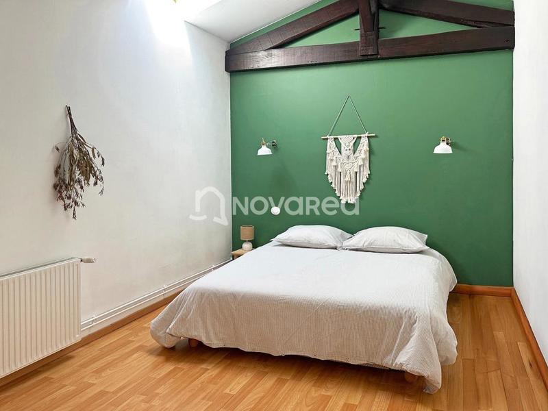 Maison - 219 m² - 5 pièces