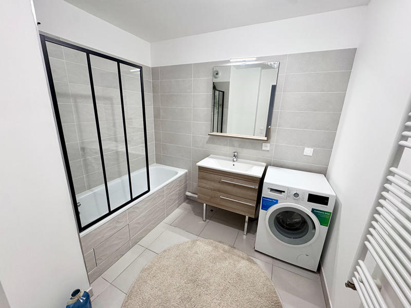 Appartement - 70 m² - 3 pièces