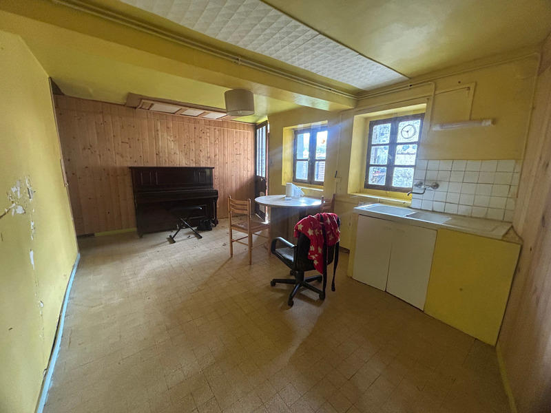 Maison - 160 m² - 8 pièces