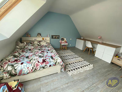 Maison - 122 m² - 4 pièces