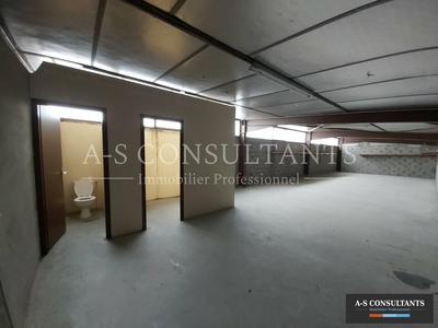 Local commercial - 368 m²