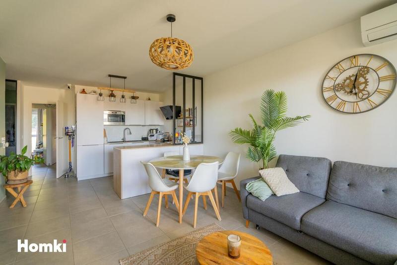 Appartement - 75 m² - 4 pièces