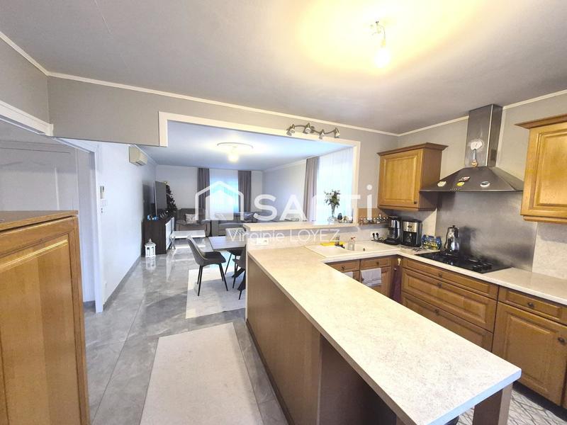 Maison - 137 m² - 6 pièces