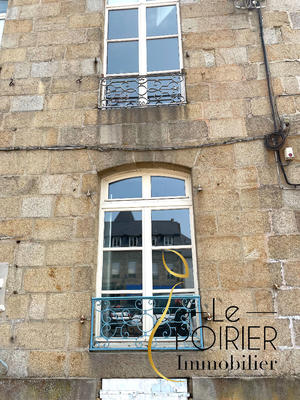 Bureau - 99 m² - 4 pièces