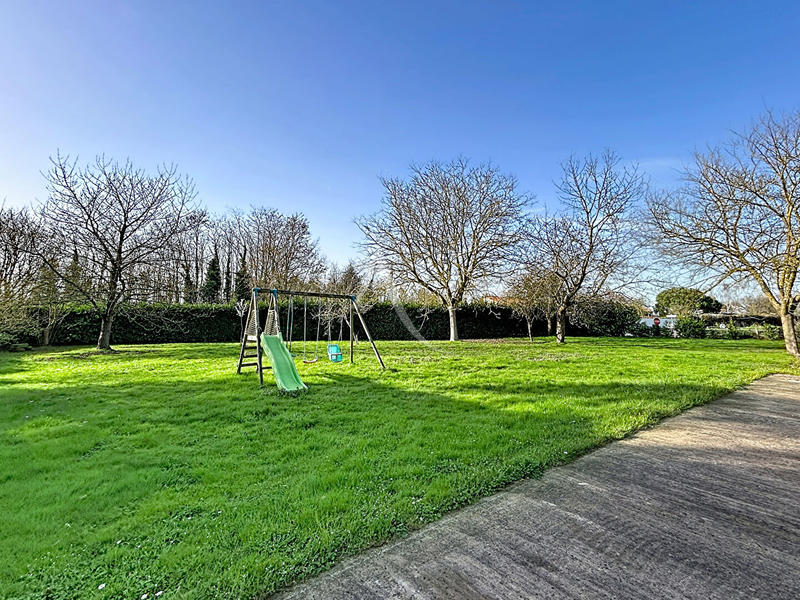 Maison - 155 m² - 8 pièces