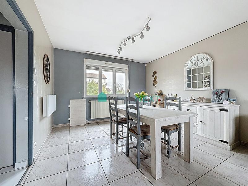 Maison - 80 m² - 4 pièces