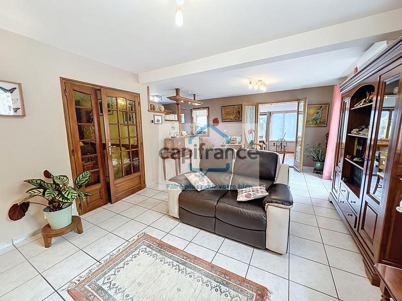 Maison - 120 m² - 5 pièces