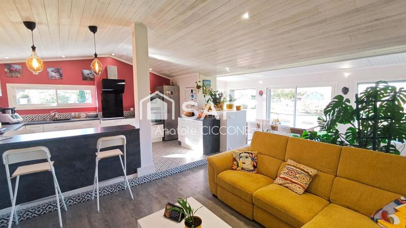 Maison - 120 m² - 4 pièces