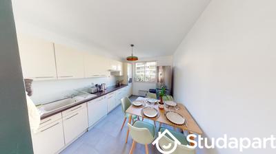 Chambre - 12 m² - 1 pièce