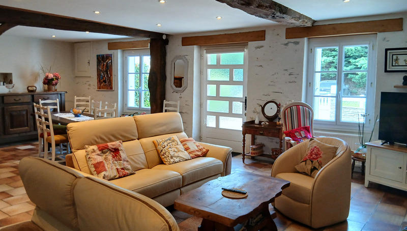 Maison - 127 m² - 7 pièces