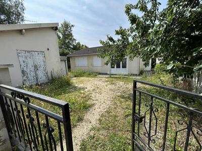 Maison - 84 m² - 4 pièces