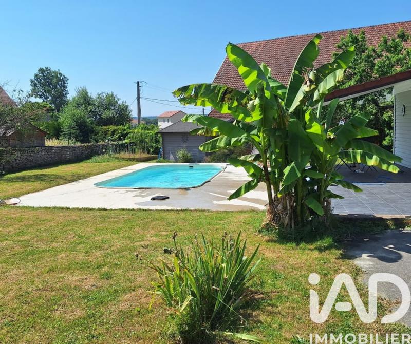 Maison de village - 129 m² - 5 pièces
