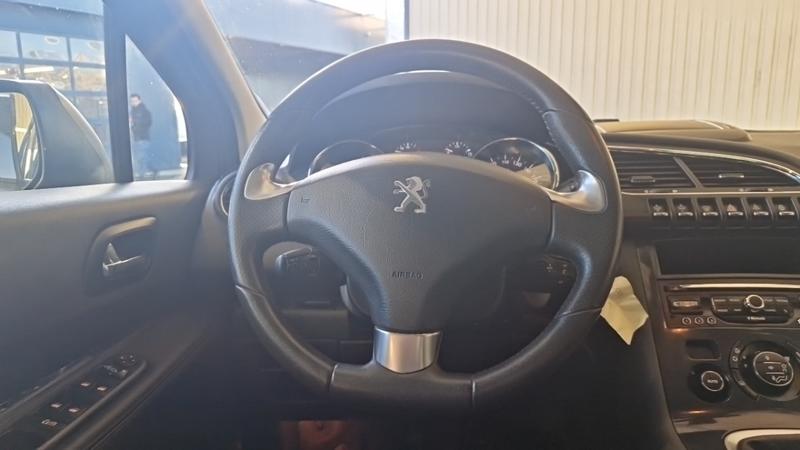 Peugeot 3008 Business 1.6 hdi 115ch fap bvm6
