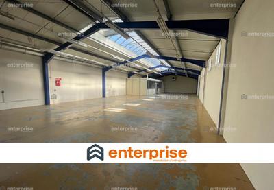 Local commercial - 300 m²