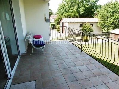 Maison - 230 m² - 6 pièces