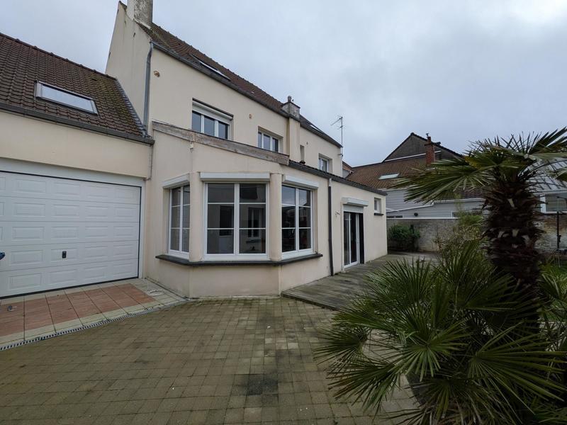 Maison - 164 m² - 6 pièces