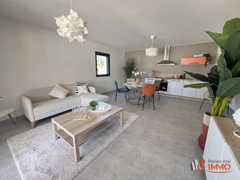 Appartement - 92 m² - 4 pièces