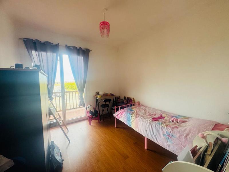 Maison - 233 m² - 6 pièces