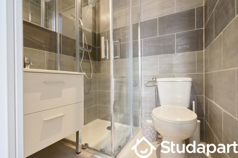 Chambre - 15 m² - 1 pièce