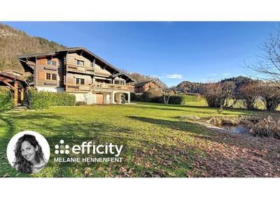 Maison - 225 m² - 7 pièces