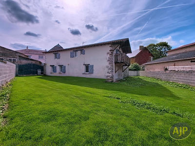 Maison - 127 m² - 5 pièces