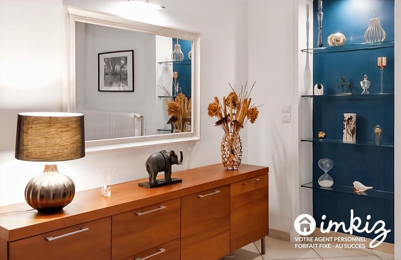 Maison - 215 m² - 7 pièces