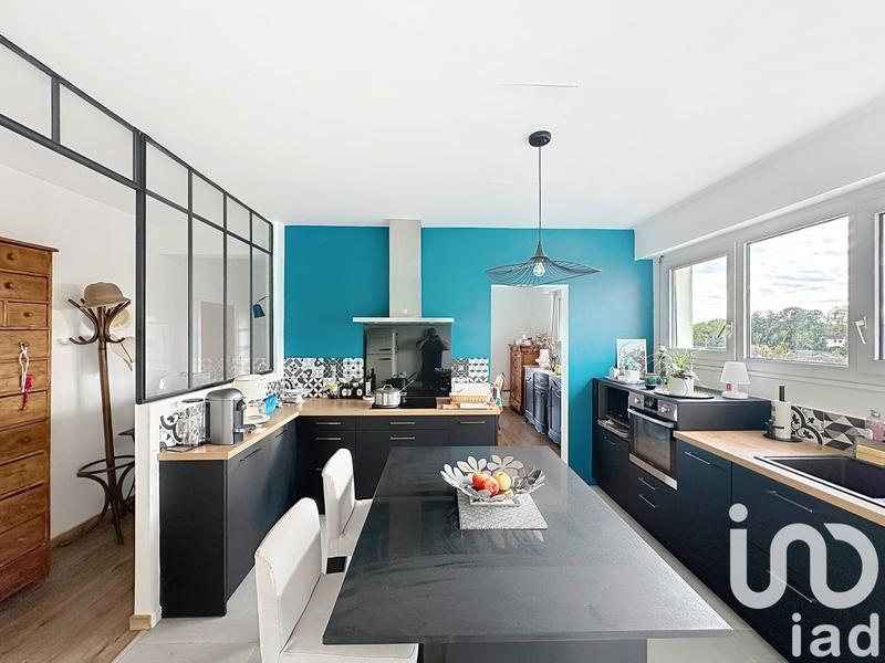Appartement - 97 m² - 4 pièces