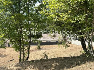 Terrain constructible - 628 m²