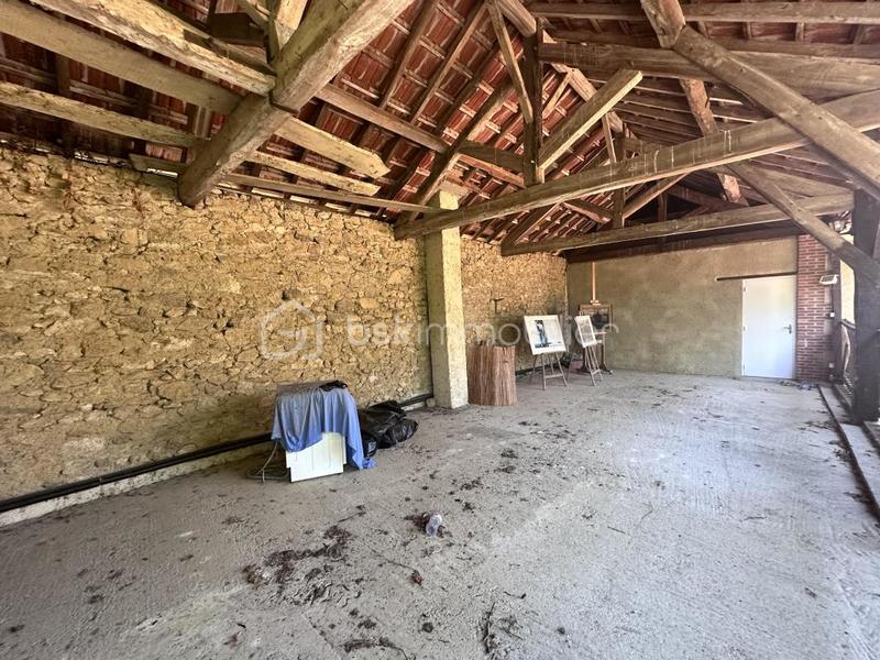 Propriété - 398 m² - 13 pièces