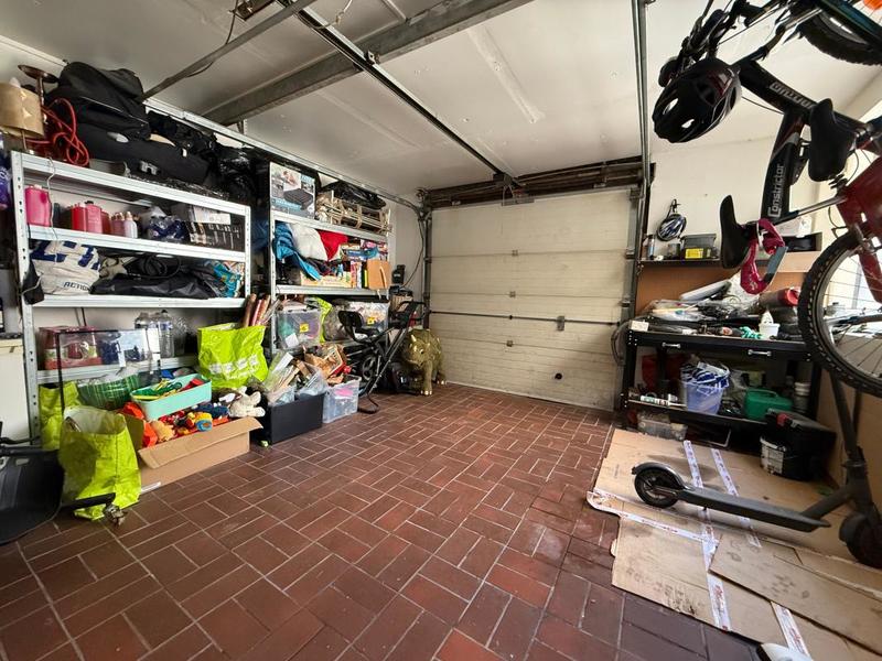 Maison - 250 m² - 7 pièces