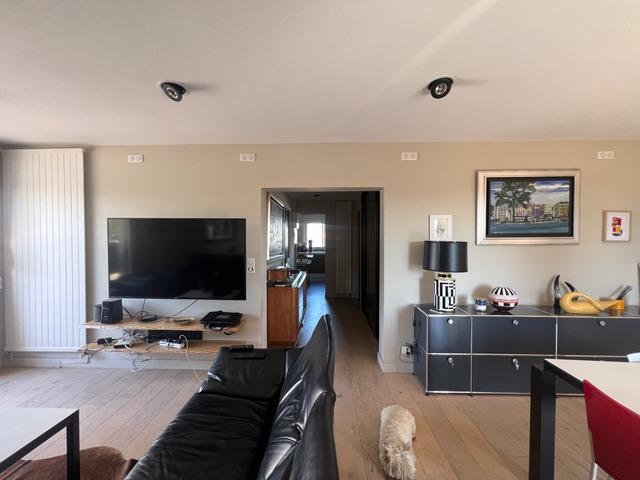 Appartement - 100 m² - 6 pièces