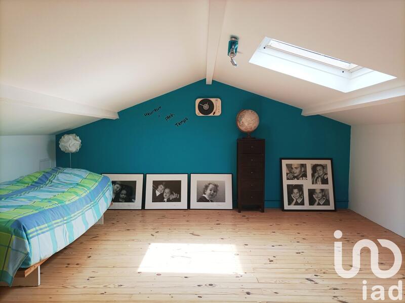 Maison - 252 m² - 10 pièces