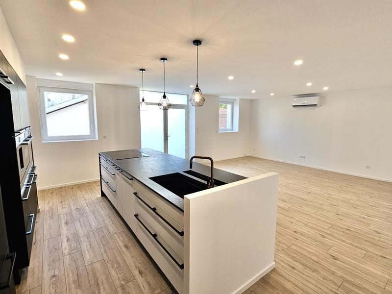 Maison - 111 m² - 4 pièces