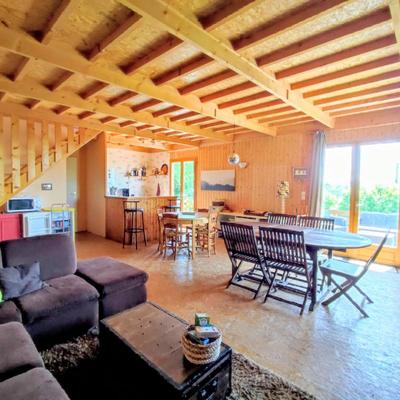 Maison - 75 m² - 4 pièces