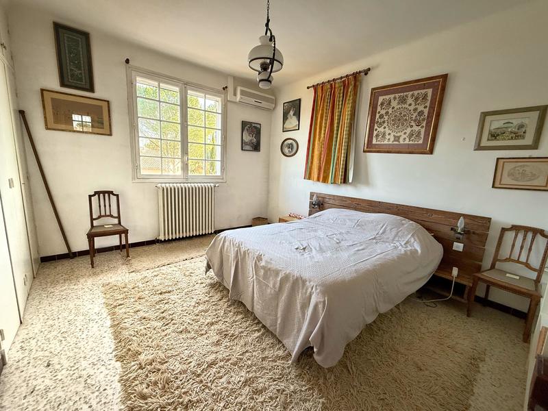 Maison traditionnelle - 368 m² - 11 pièces