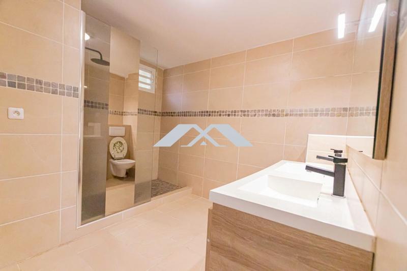 Villa - 115 m² - 5 pièces