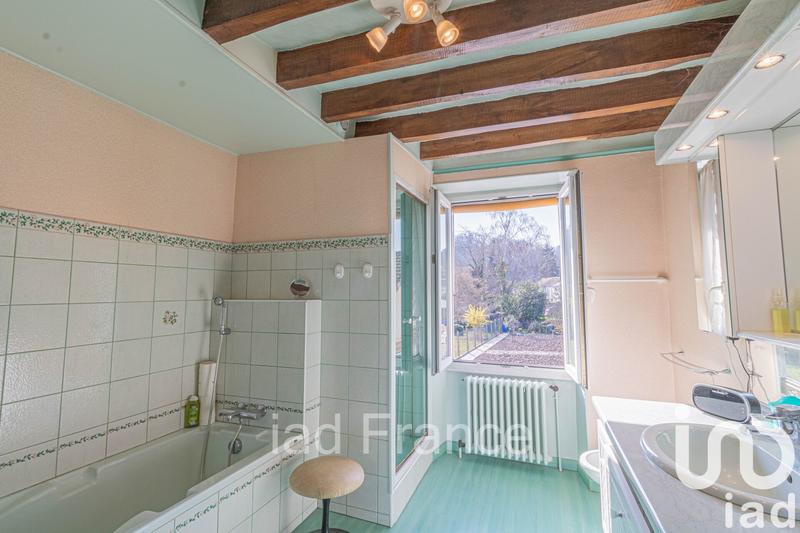 Maison - 330 m² - 12 pièces