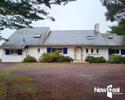 Maison - 300 m² - 9 pièces