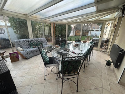 Maison - 146 m² - 6 pièces