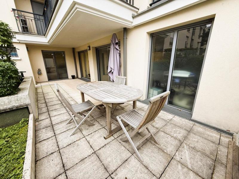 Appartement - 95 m² - 5 pièces