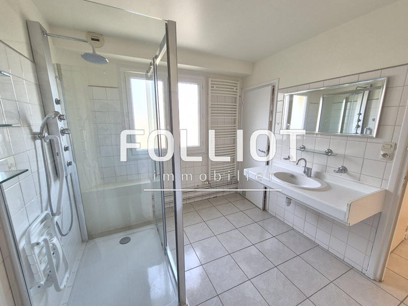 Appartement - 88 m² - 4 pièces