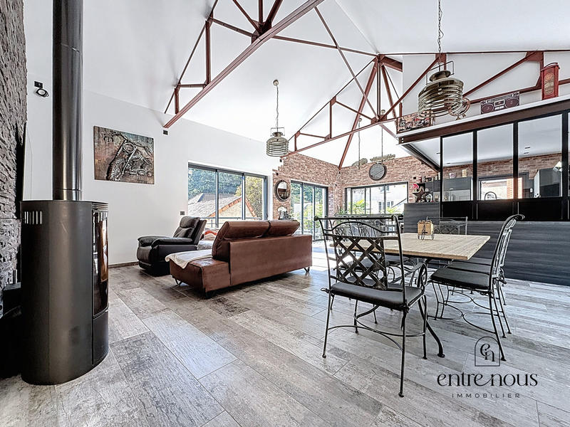 Maison - 167 m² - 4 pièces