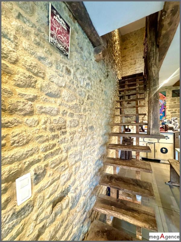 Maison - 107 m² - 4 pièces