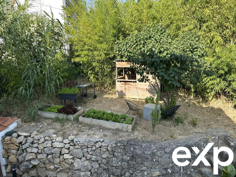 Villa - 220 m² - 7 pièces