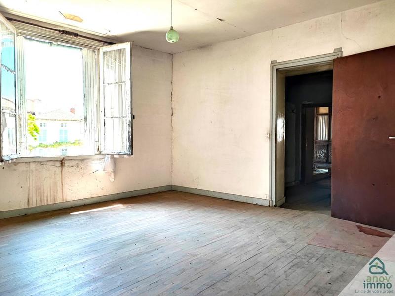 Maison de village - 186 m² - 8 pièces