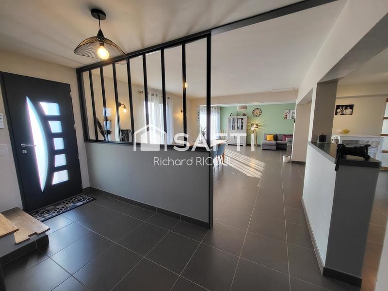 Maison - 160 m² - 9 pièces