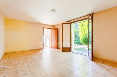 Maison - 97 m² - 5 pièces