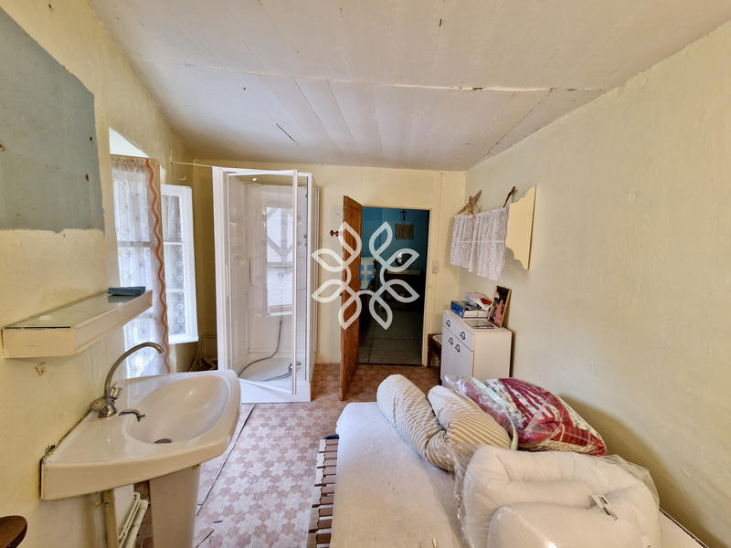 Maison de village - 64 m² - 6 pièces