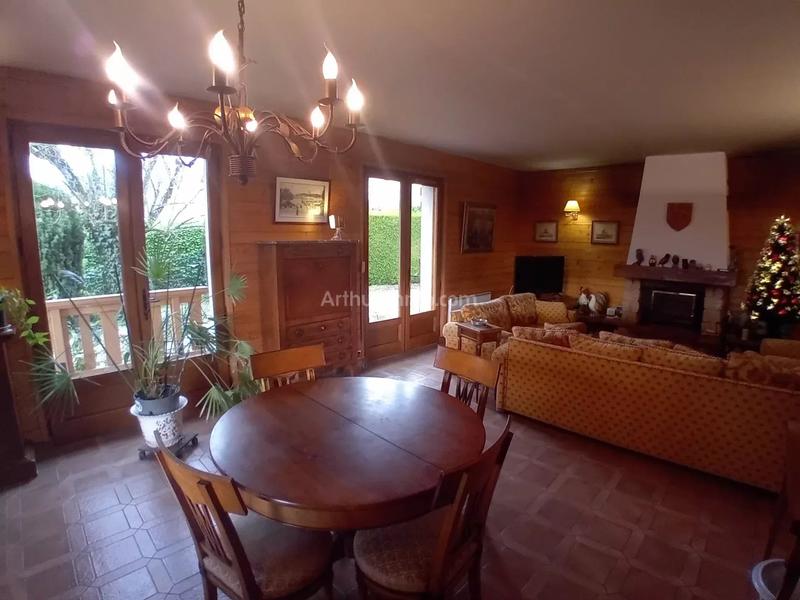 Viager - Maison - 135 m² - 6 pièces